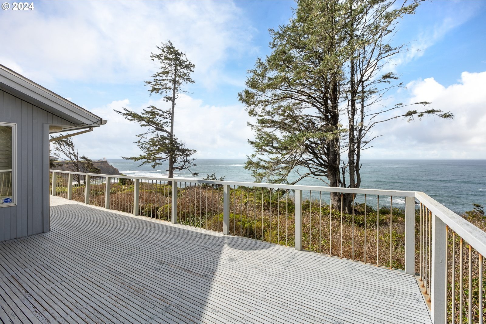 45. 242 Sea Crest Way