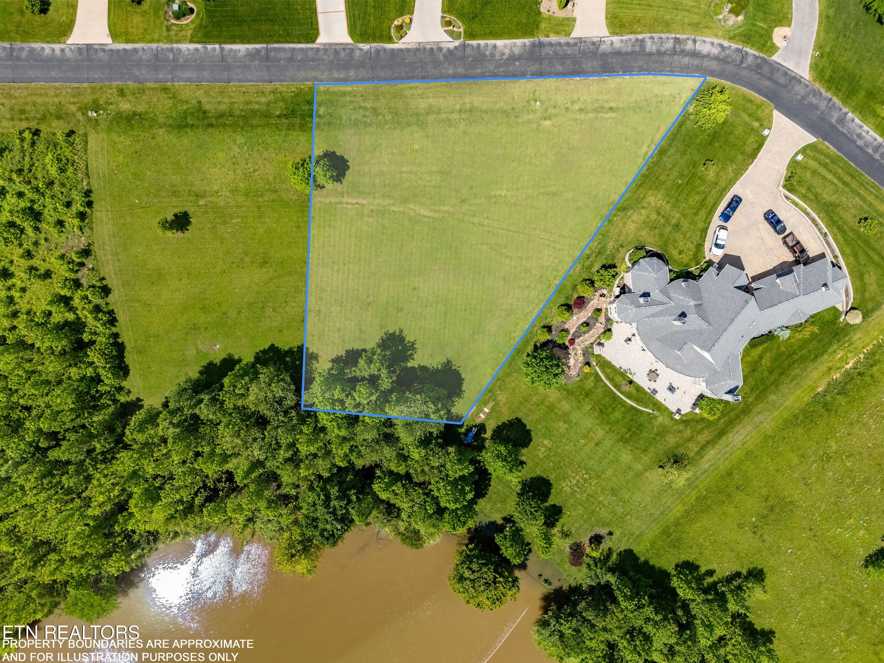 1. Lot 452 Pointe Vista Drive