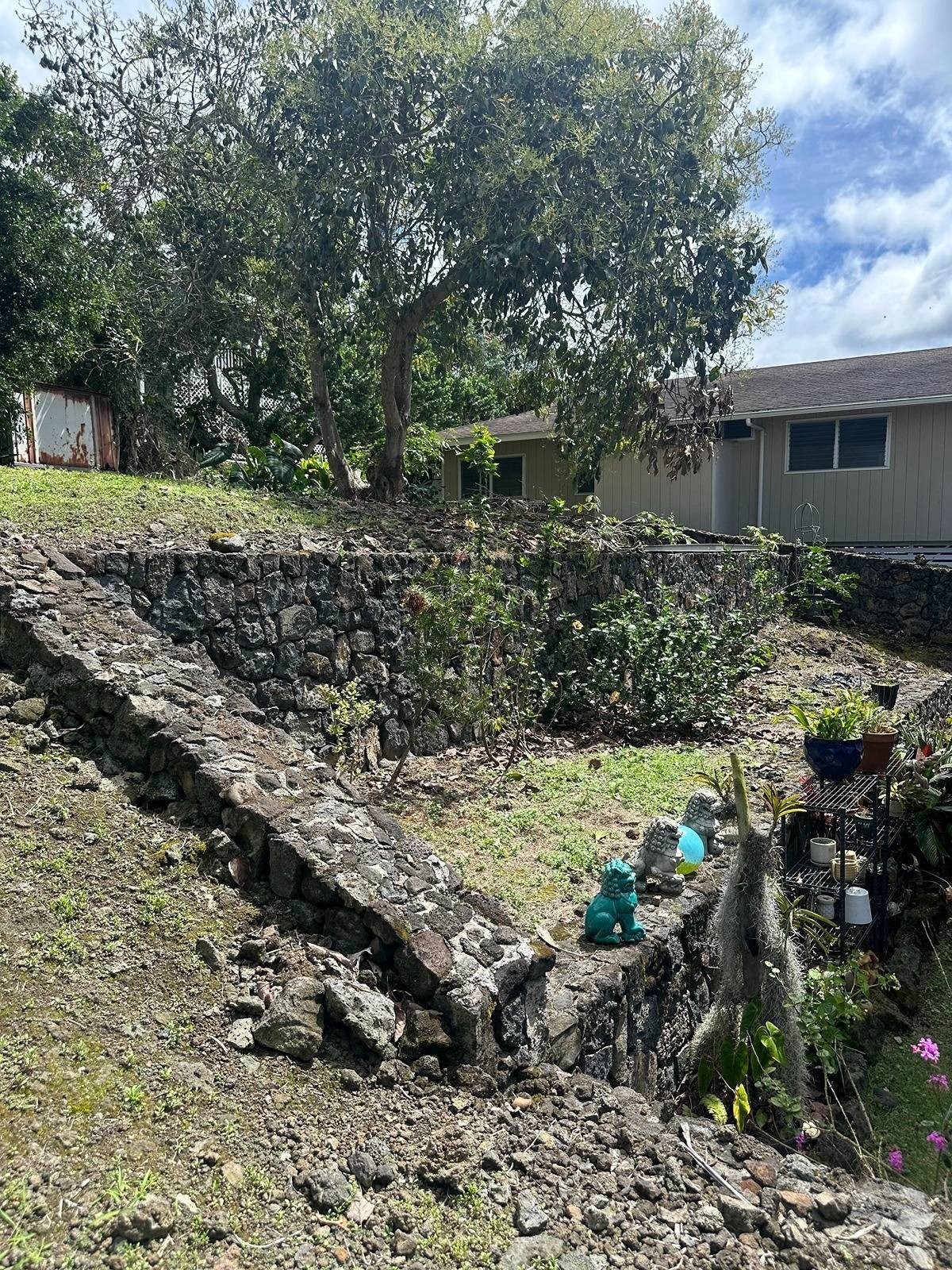 2. 73-1176 Mahilani Dr