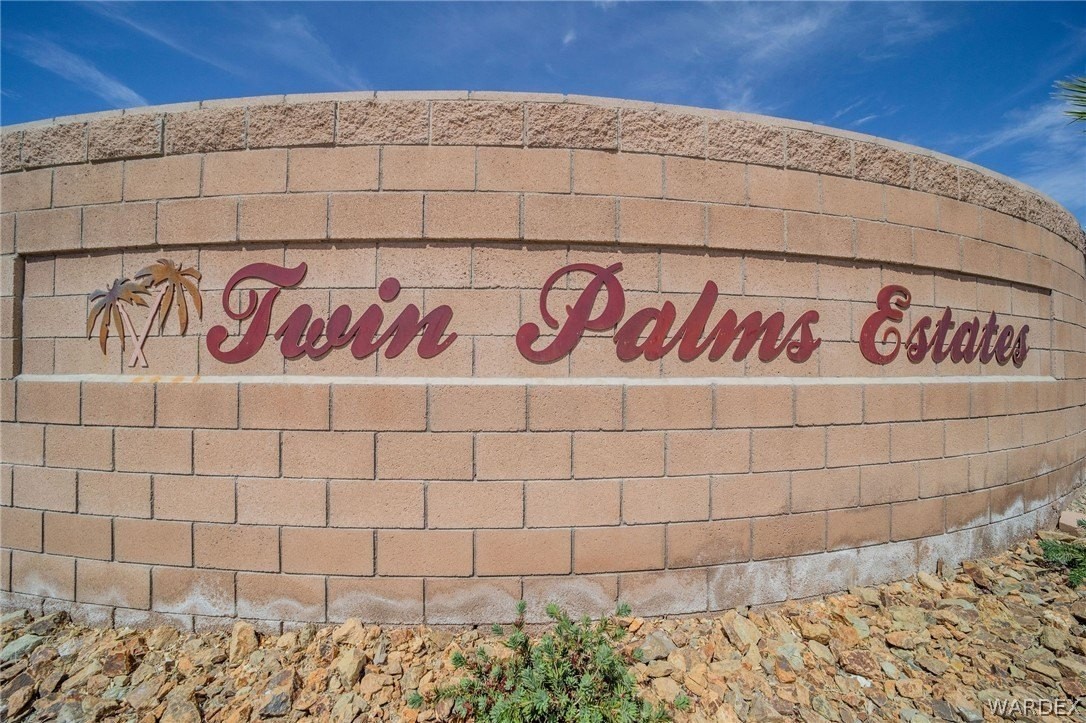 38. 5727 S Palm Road