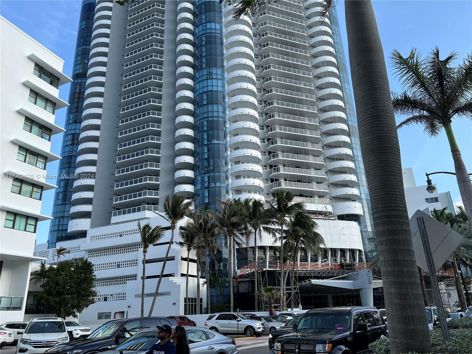 24. 6345 Collins Ave