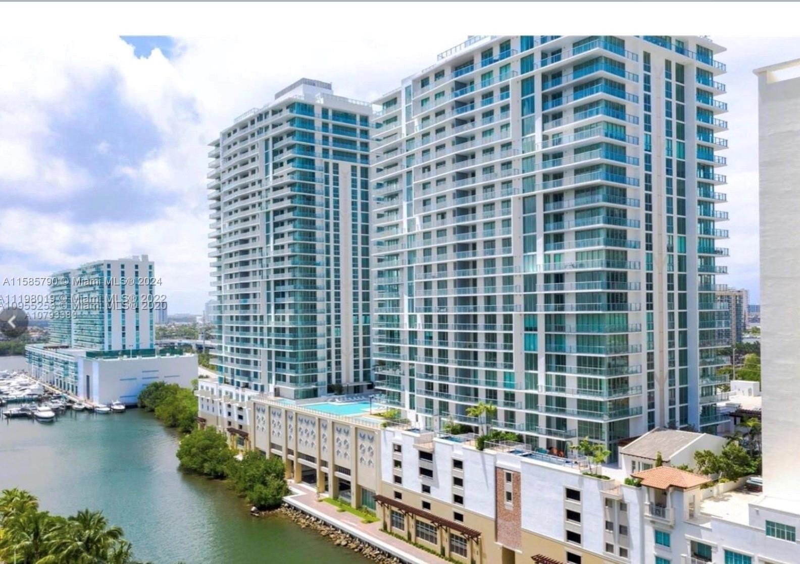 34. 300 Sunny Isles Blvd