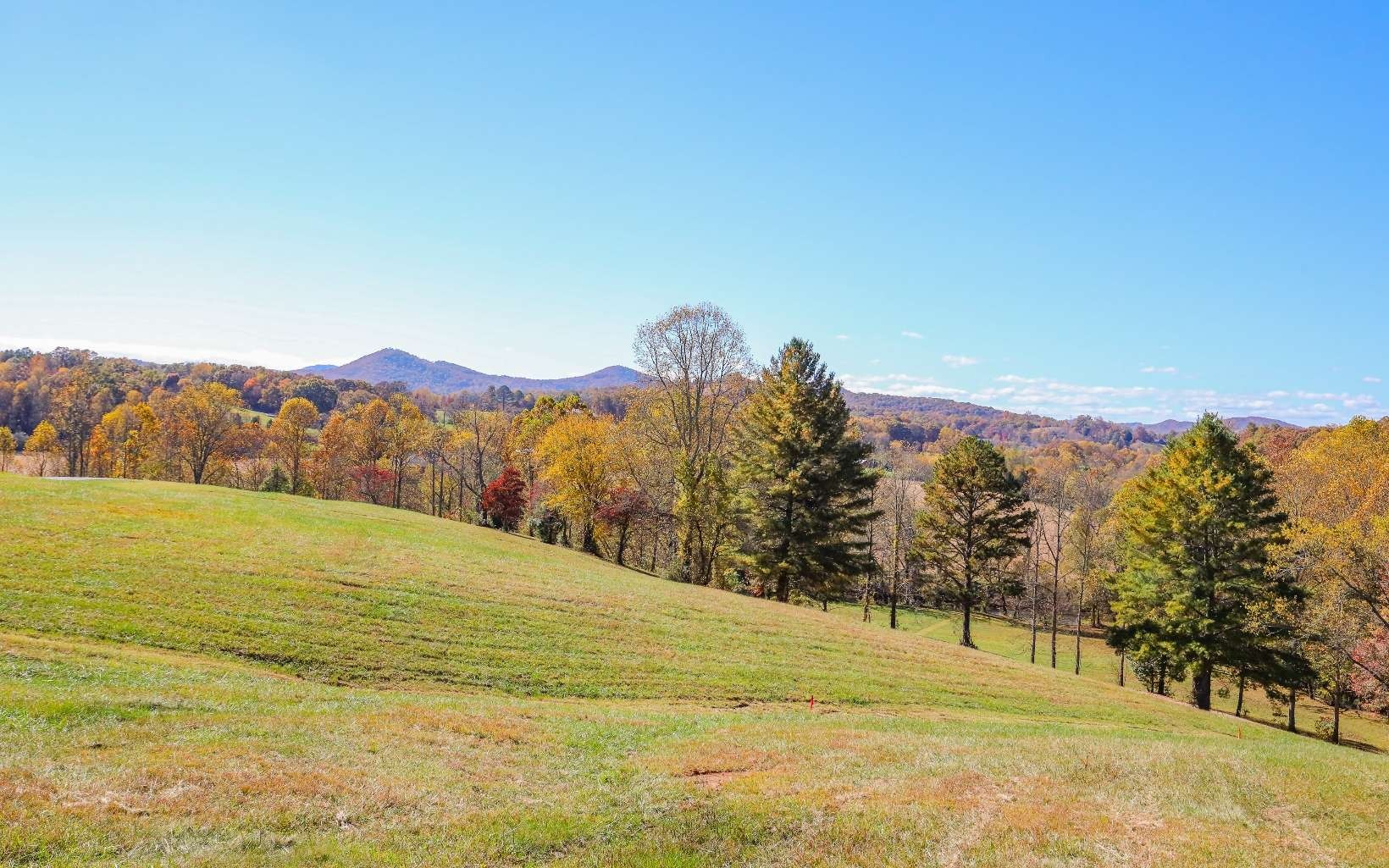 1. Lot 7 Hinton Overlook