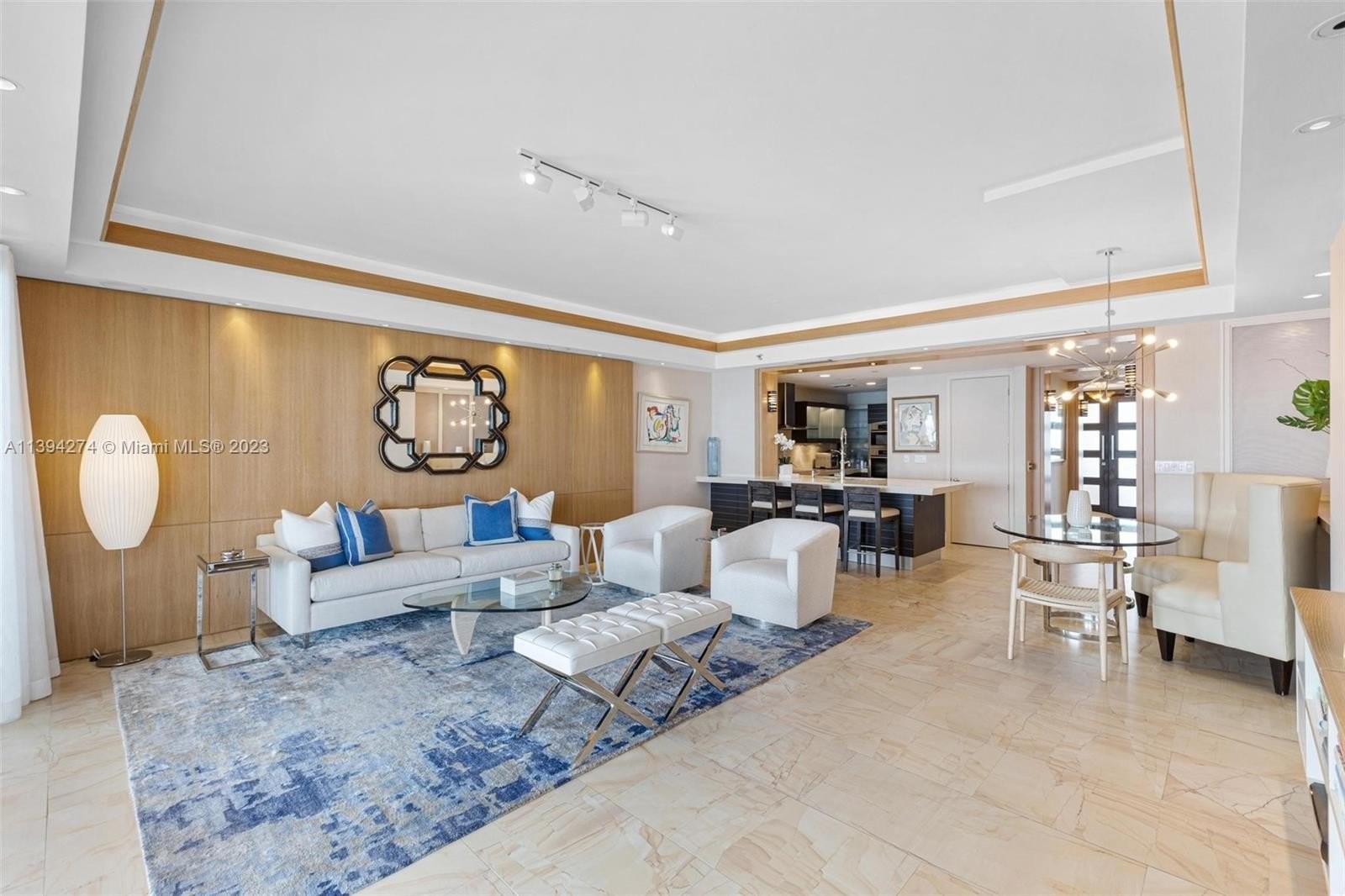 13. 5245 Fisher Island Dr