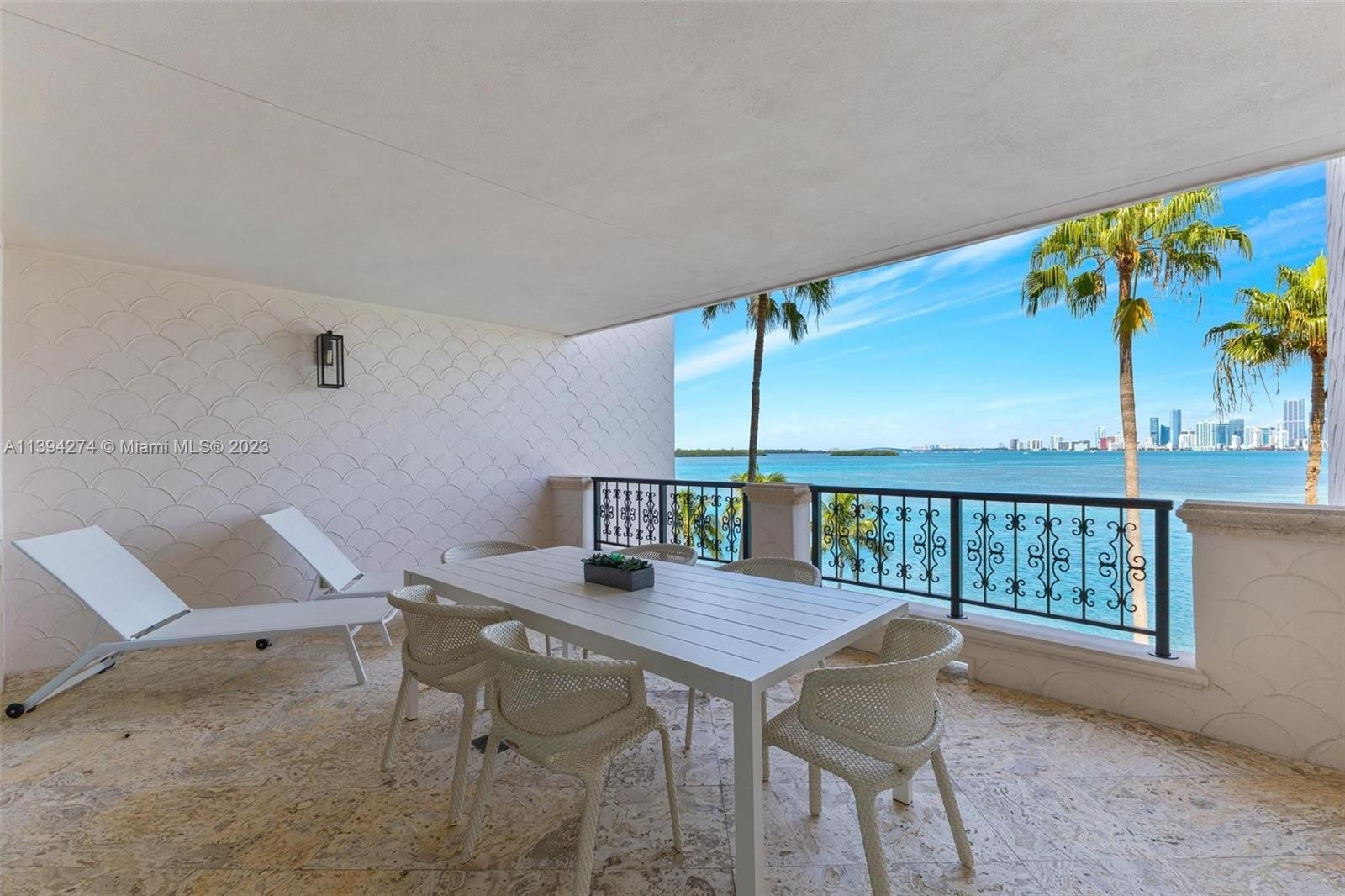 31. 5245 Fisher Island Dr
