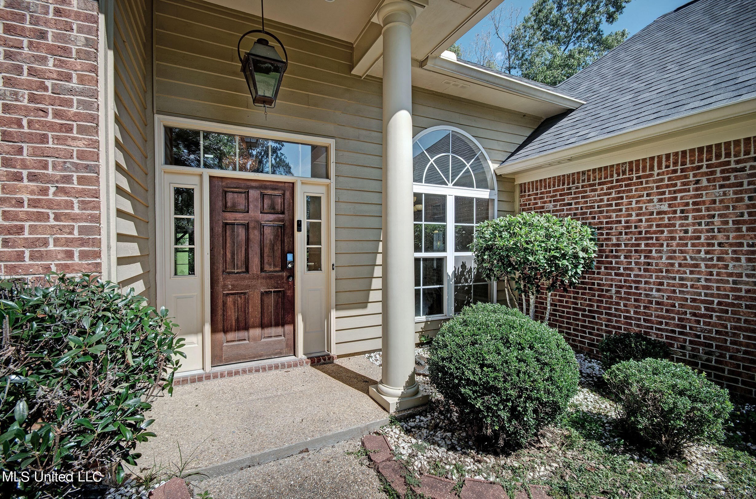 2. 120 Bellemeade Trace