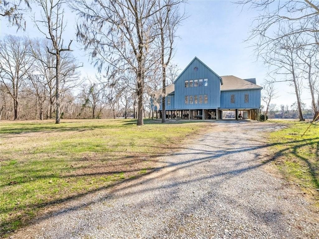 1. 361 River Oaks Landing Circle