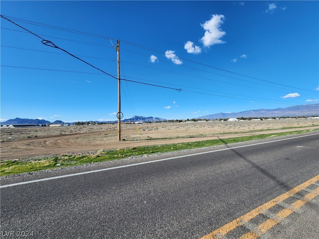 1. 1460 E Nevada Highway 372