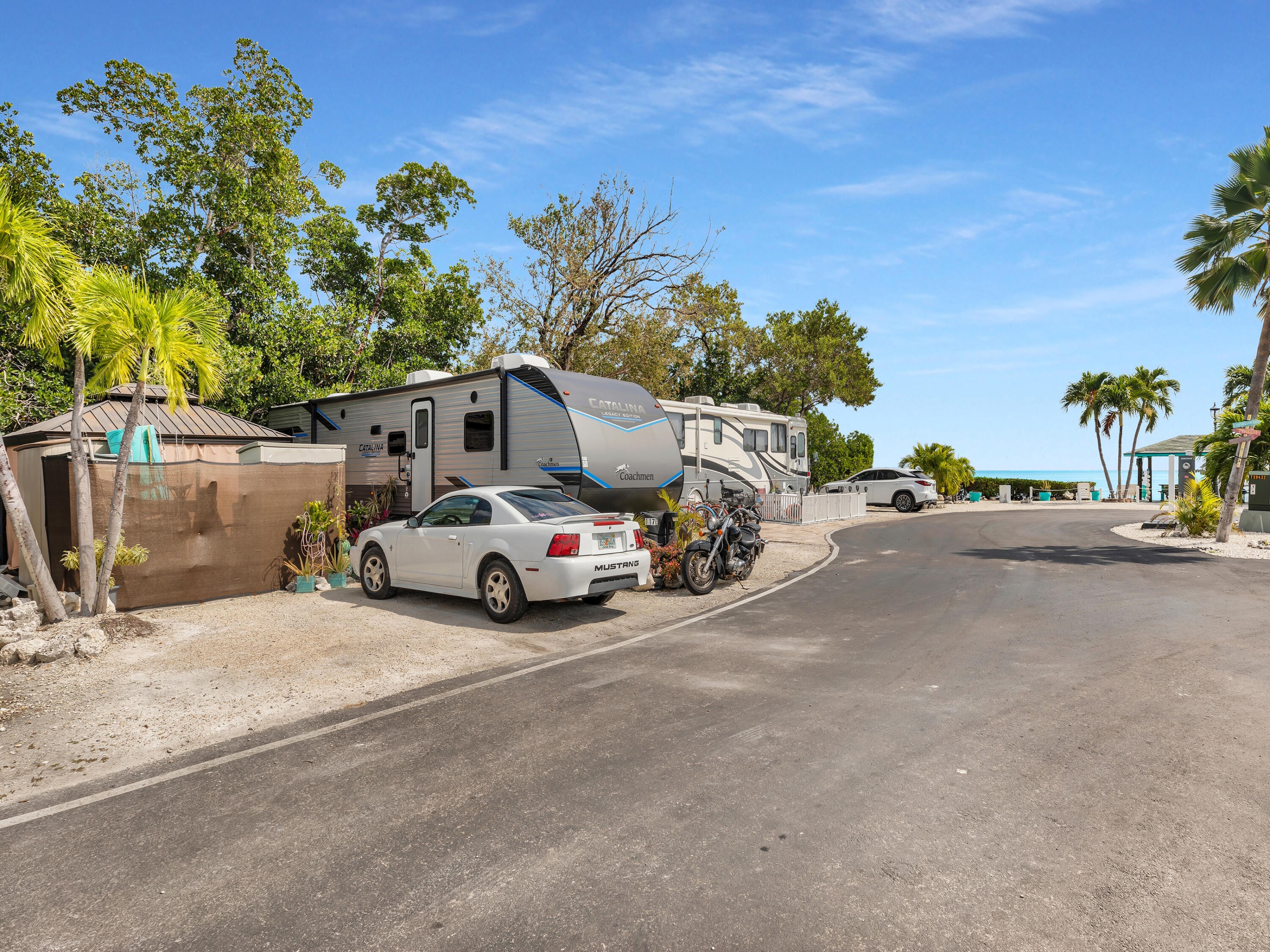 12. 6099 Overseas Highway