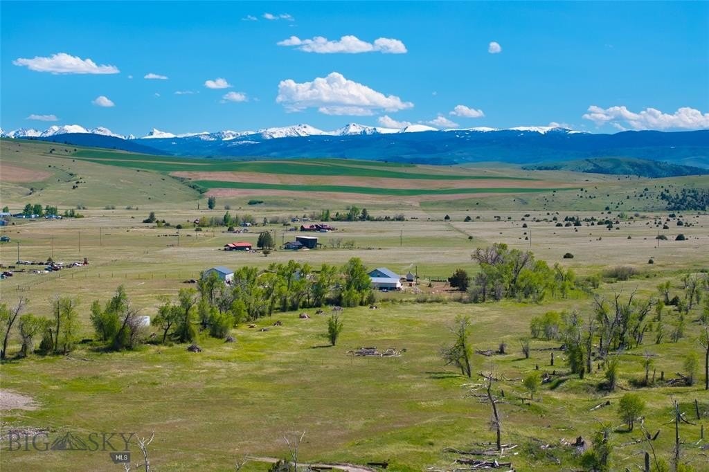 19. Nhn Madison River Road