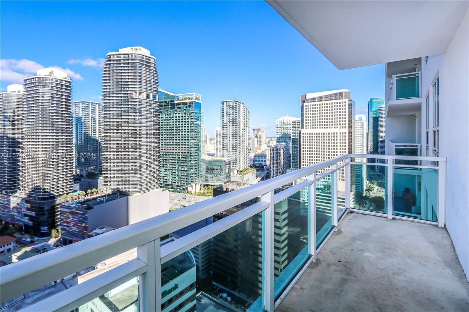 15. 951 Brickell Ave