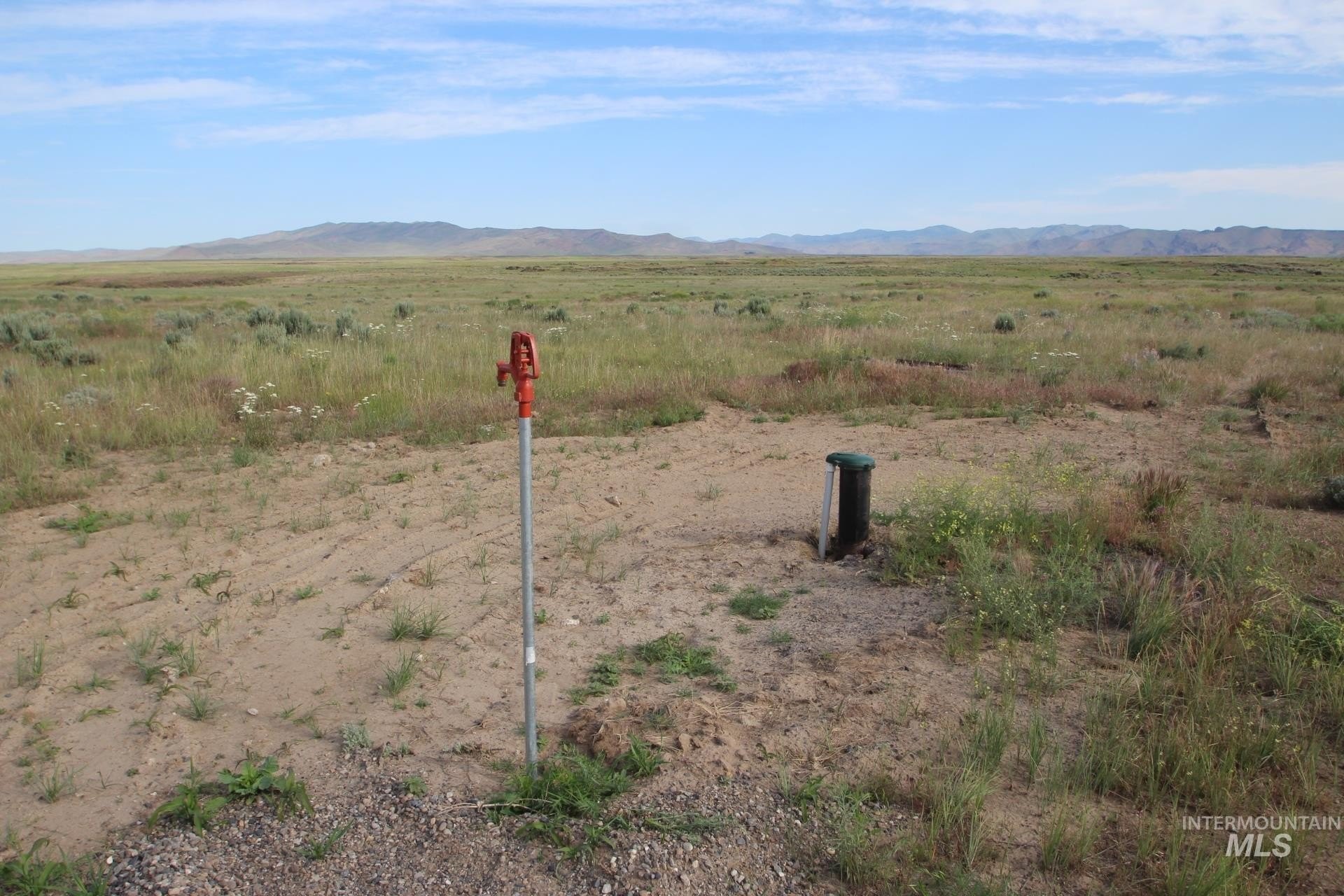 1. Mile Post 194.6 Us Hwy 26/93