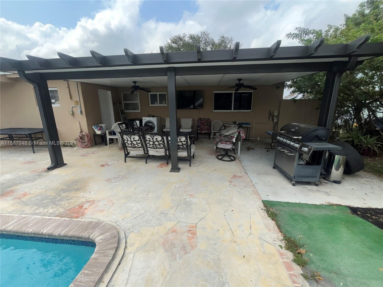 29. 2430 NW 180th Ter