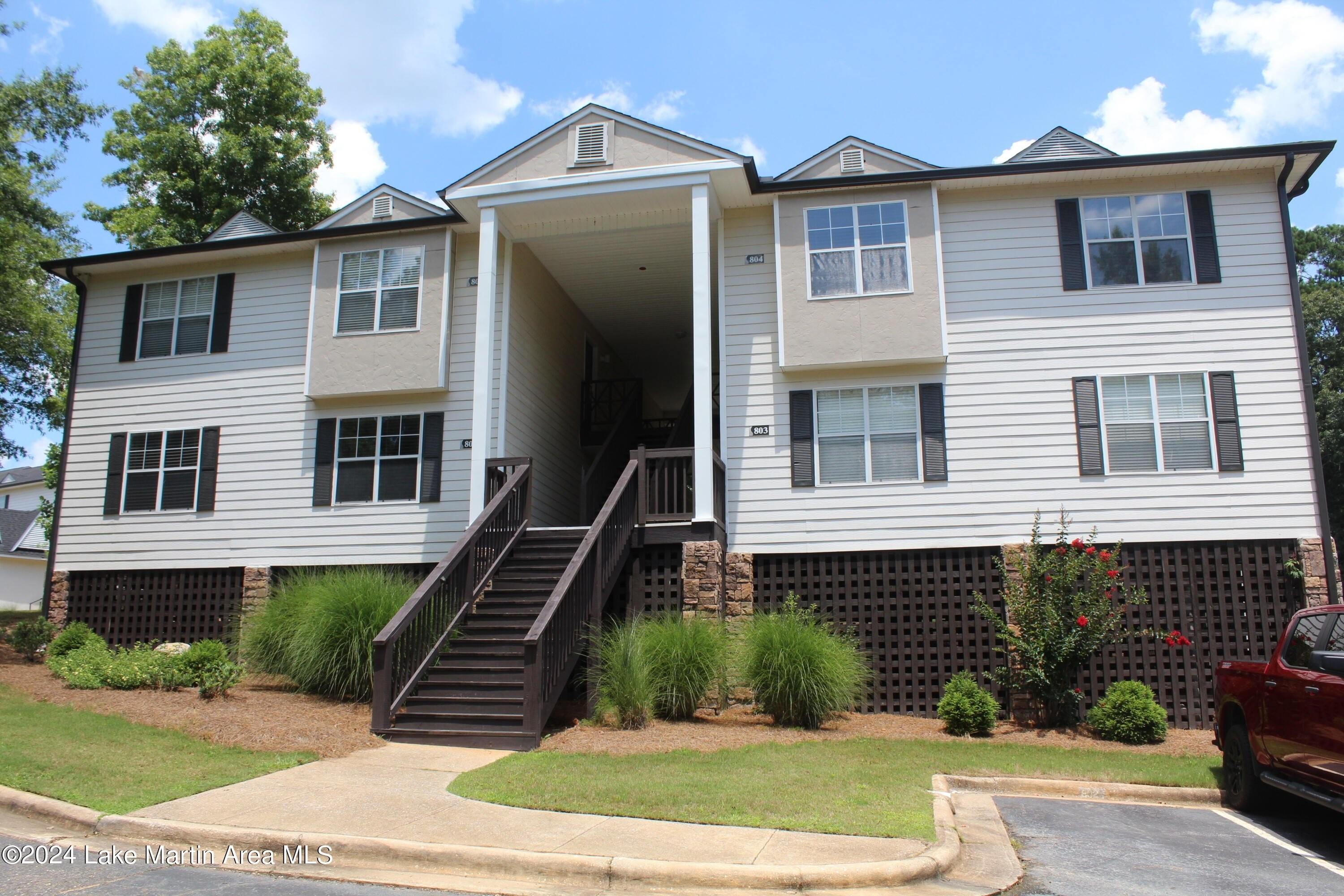 1. 741 Lakeview Ridge   Unit 803