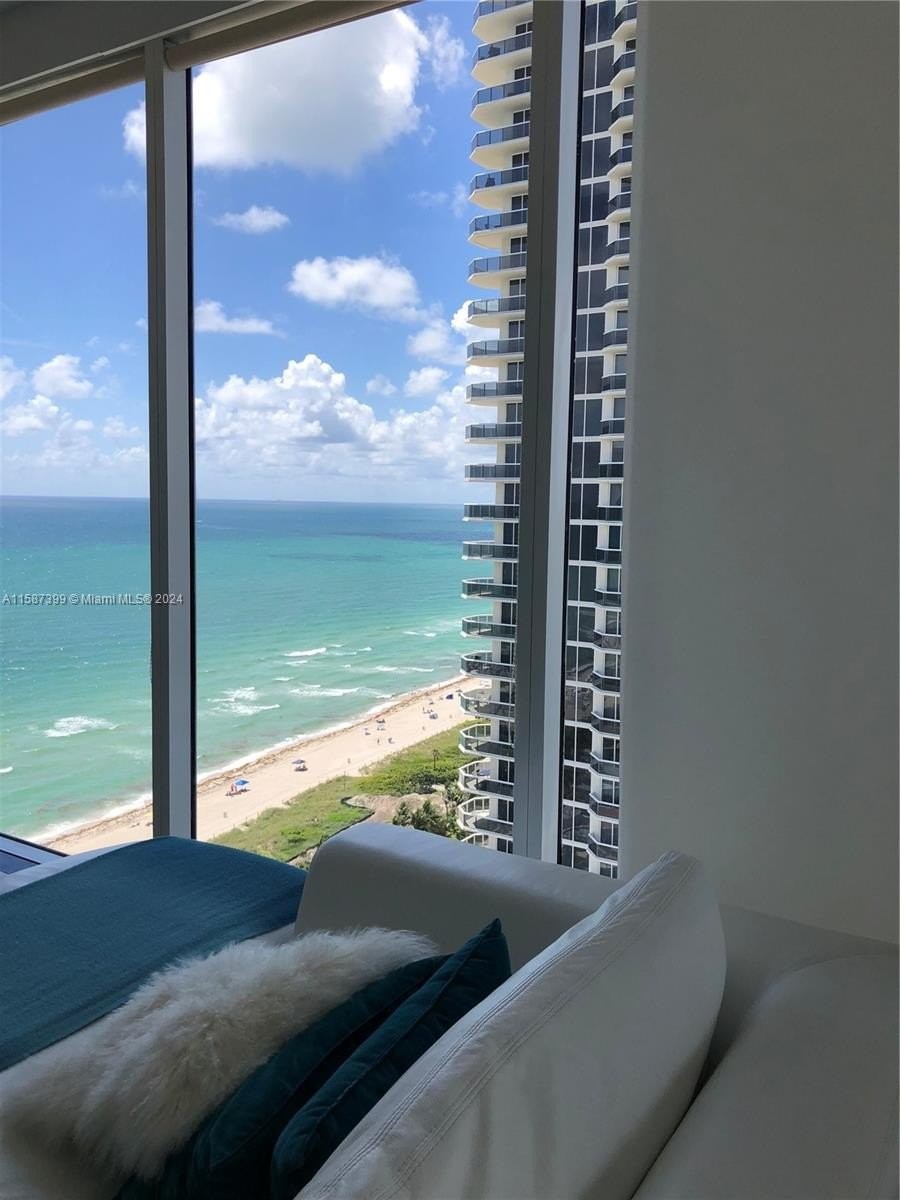 2. 4779 Collins Ave