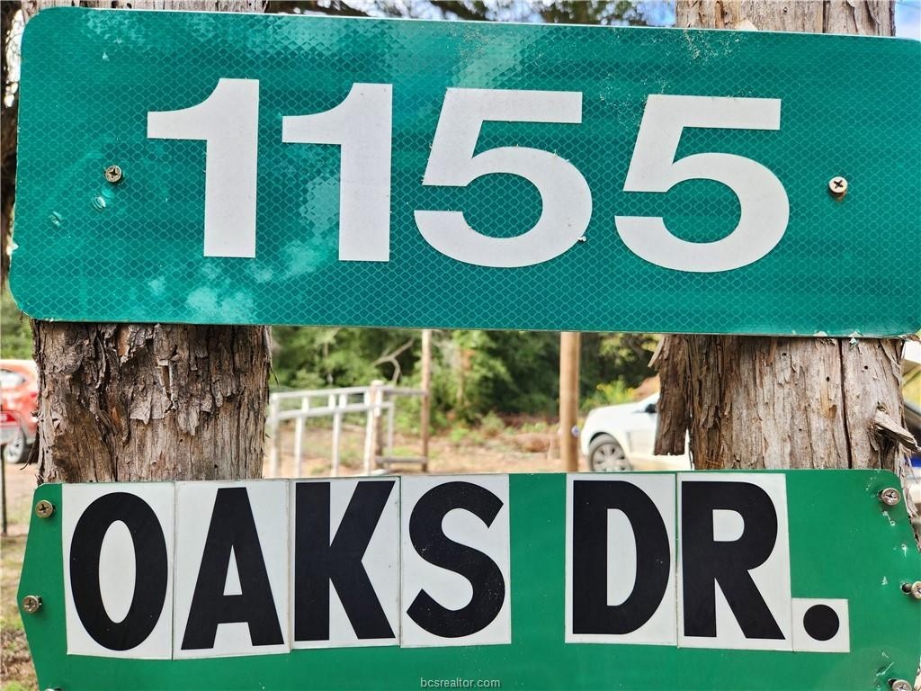 5. 1155 Oaks Drive