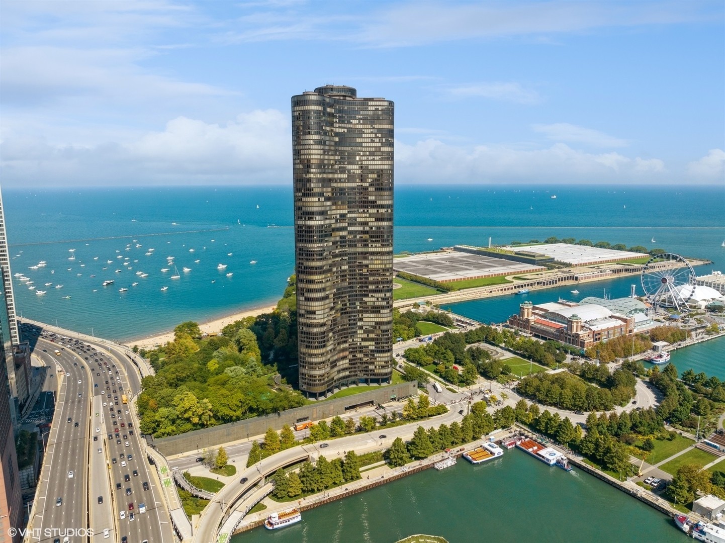 21. 505 N Lake Shore Drive