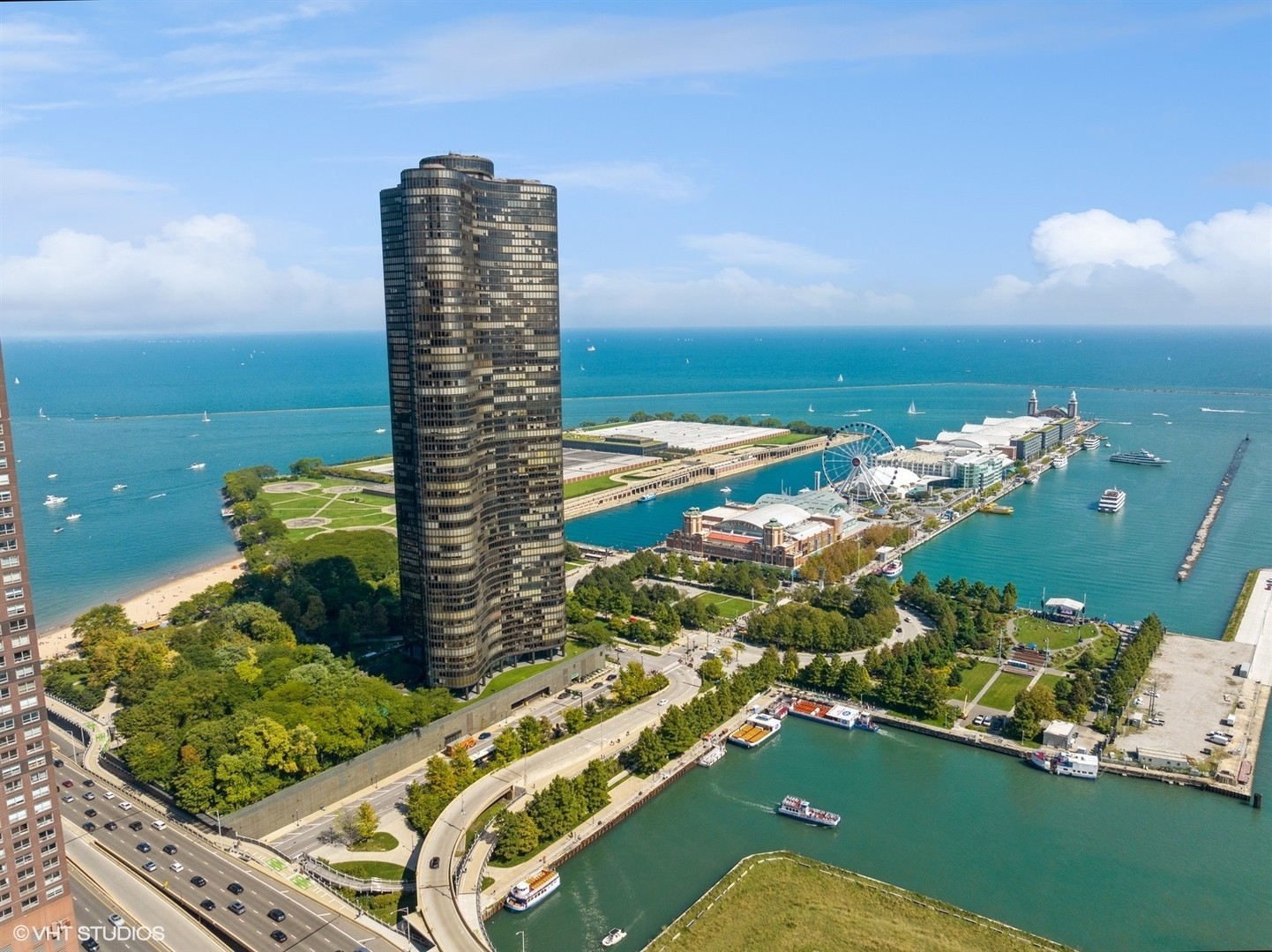 20. 505 N Lake Shore Drive