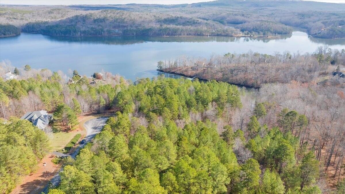 19. Lot 186 Hidden Cove Ln