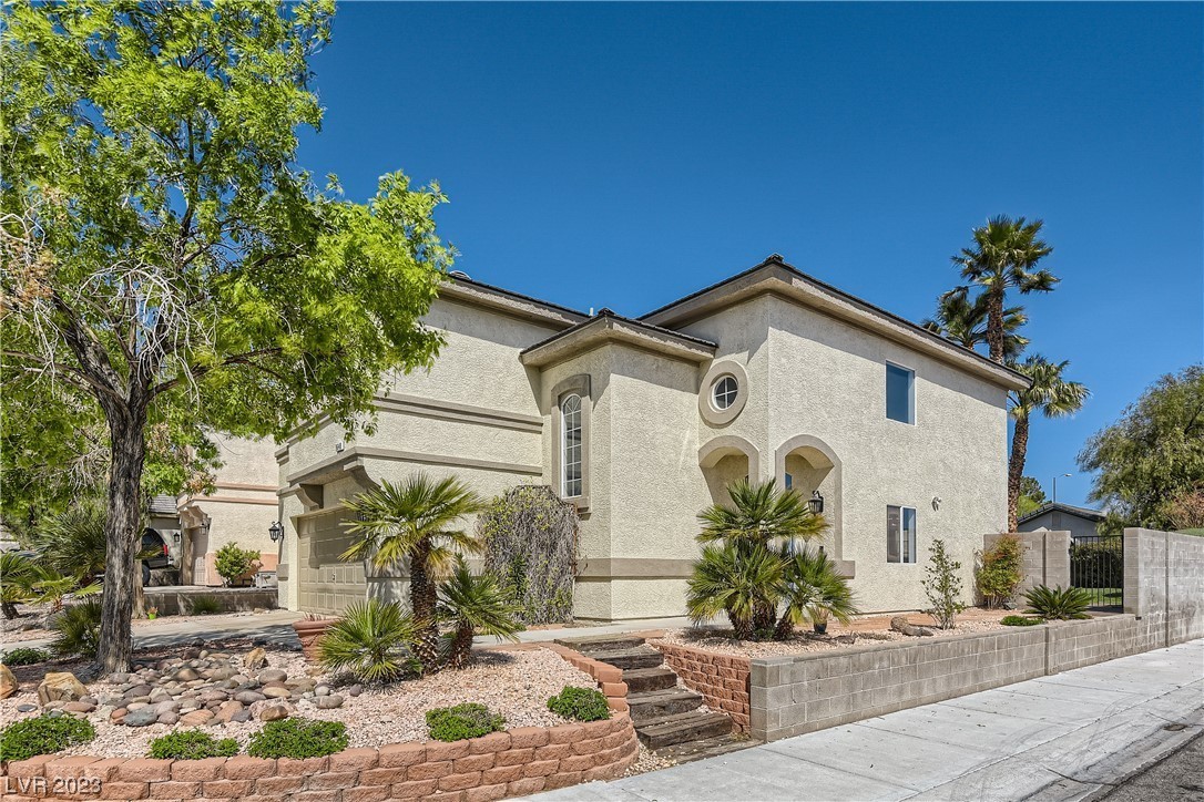 3. 9648 Mesa Ridge Court