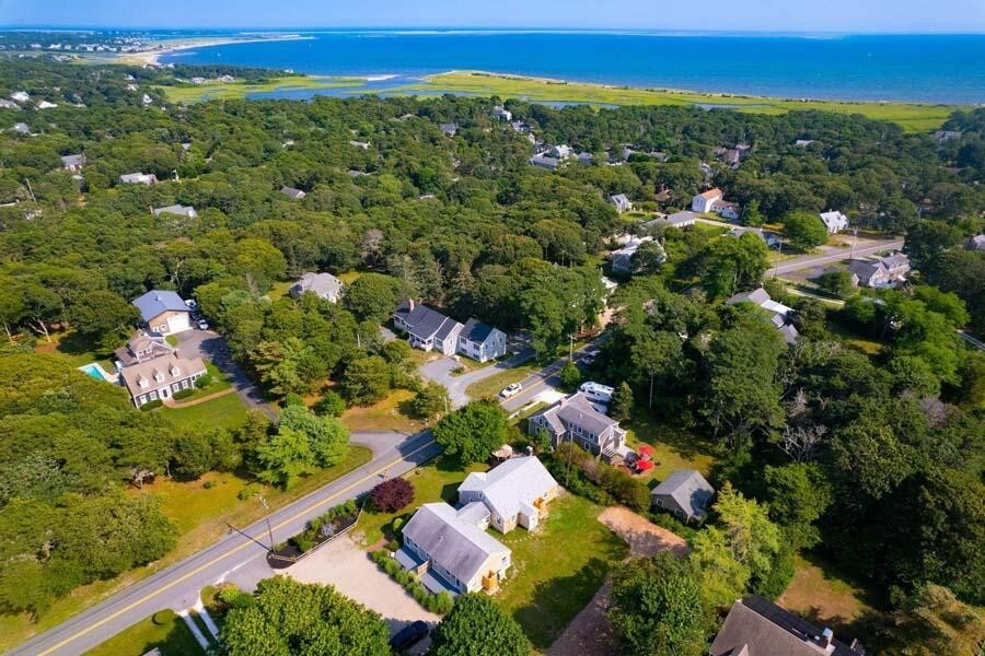 4. 72 Forest Beach Road
