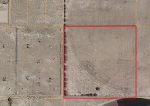 1. 40 Acres Fertile Farmland Road