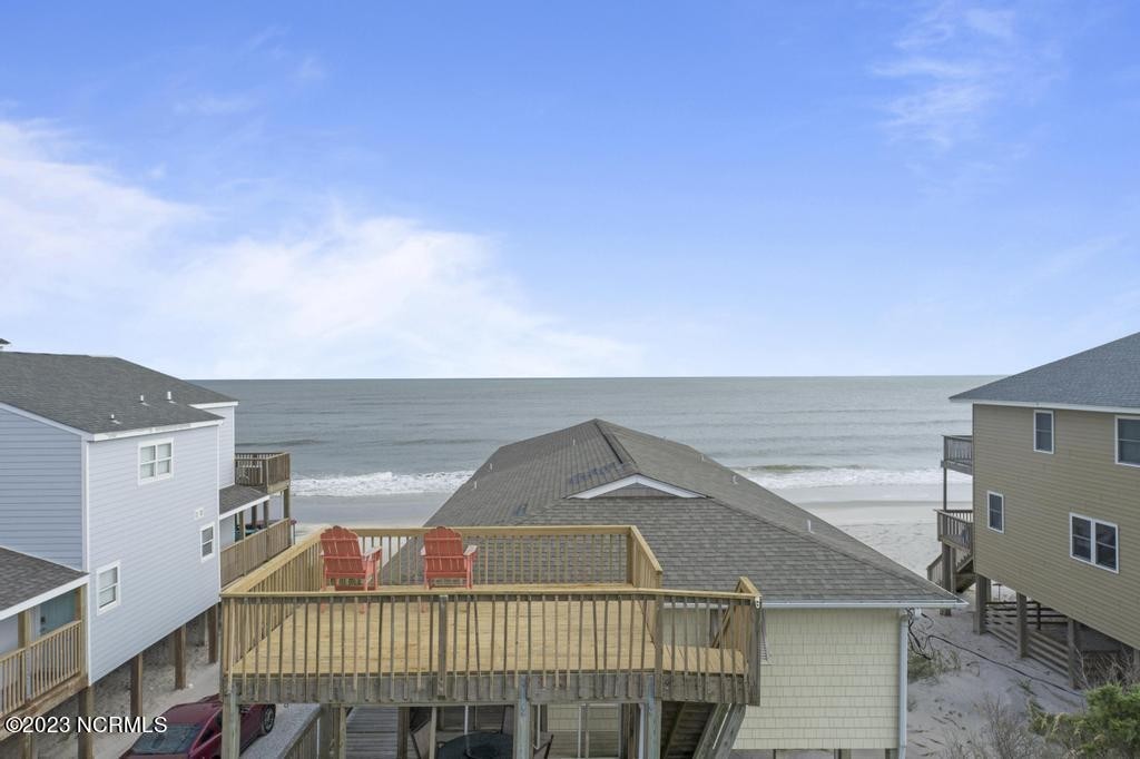 2. 2304 New River Inlet Road
