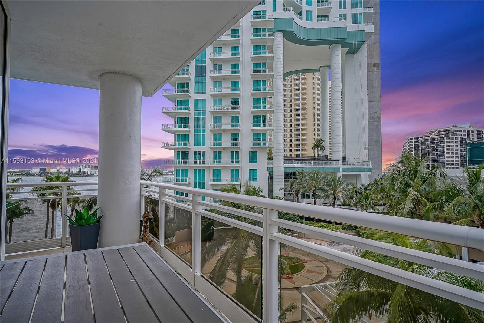 2. 901 Brickell Key Blvd 608