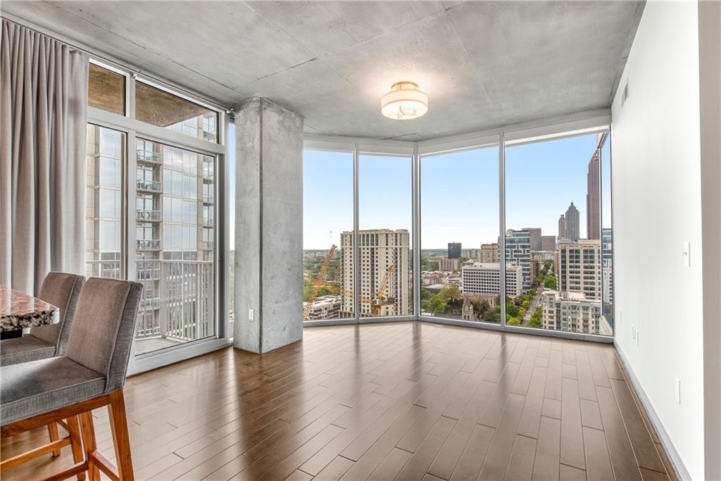 41. 860 Peachtree Street NE