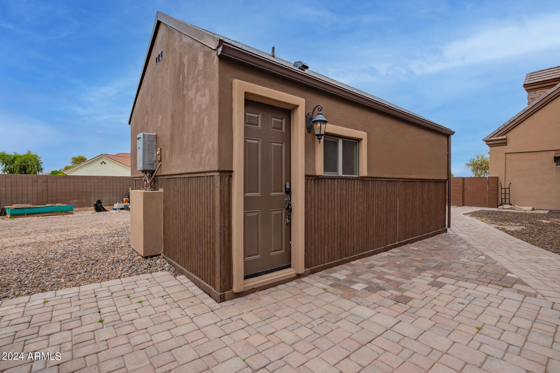 39. 16697 W Mohave Street