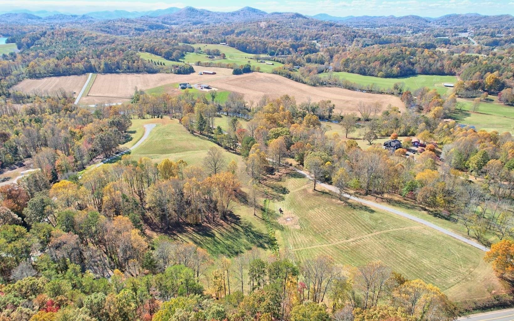 22. Lot 6 Hinton Overlook