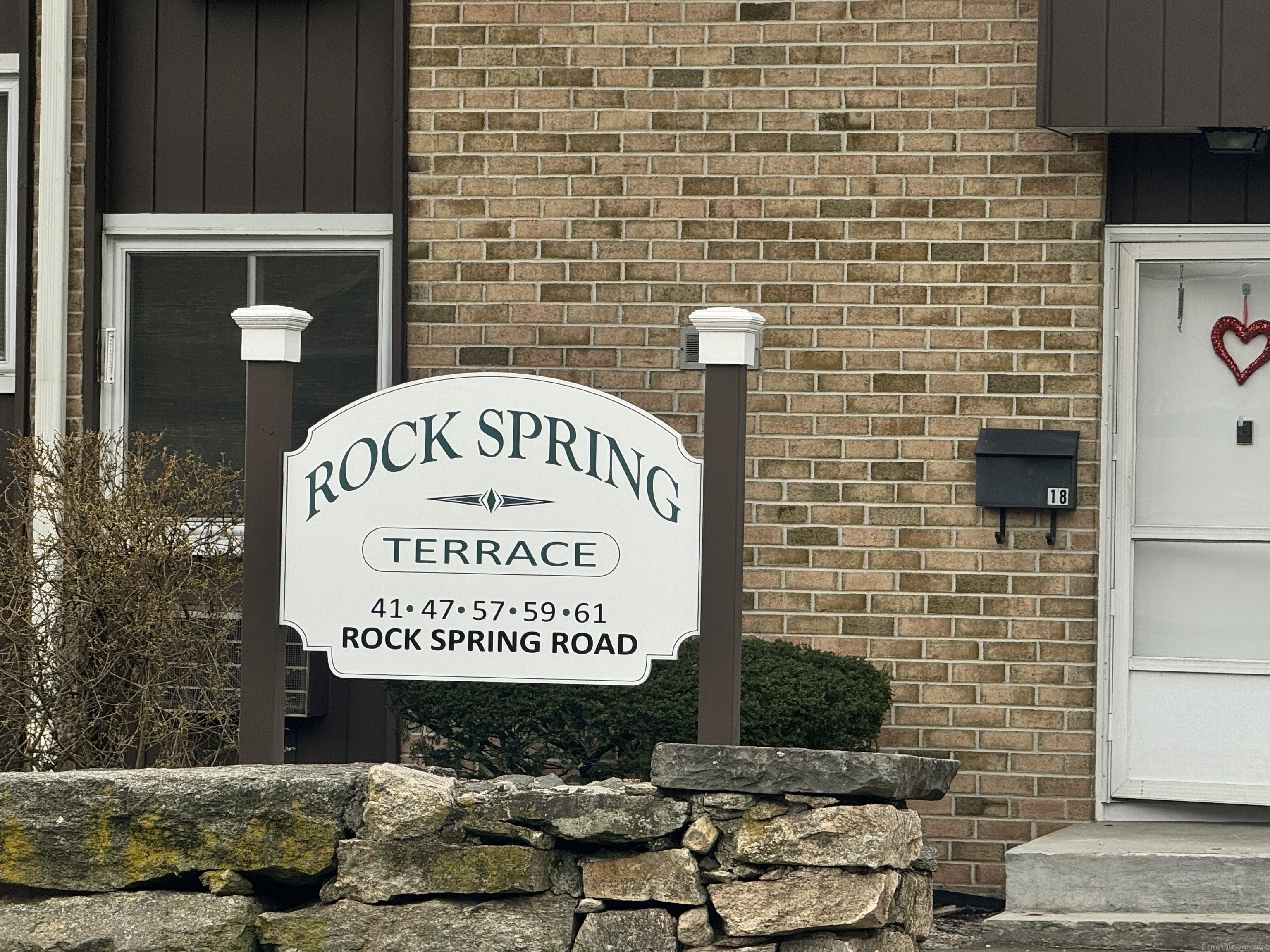 24. 59 Rock Spring Road
