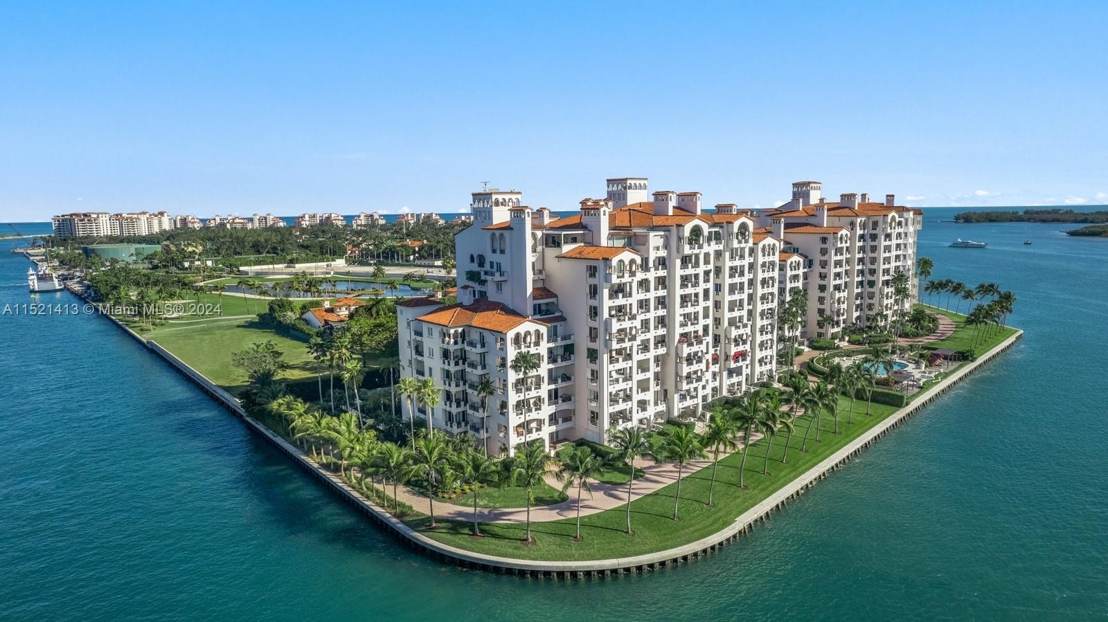 46. 5365 Fisher Island Dr