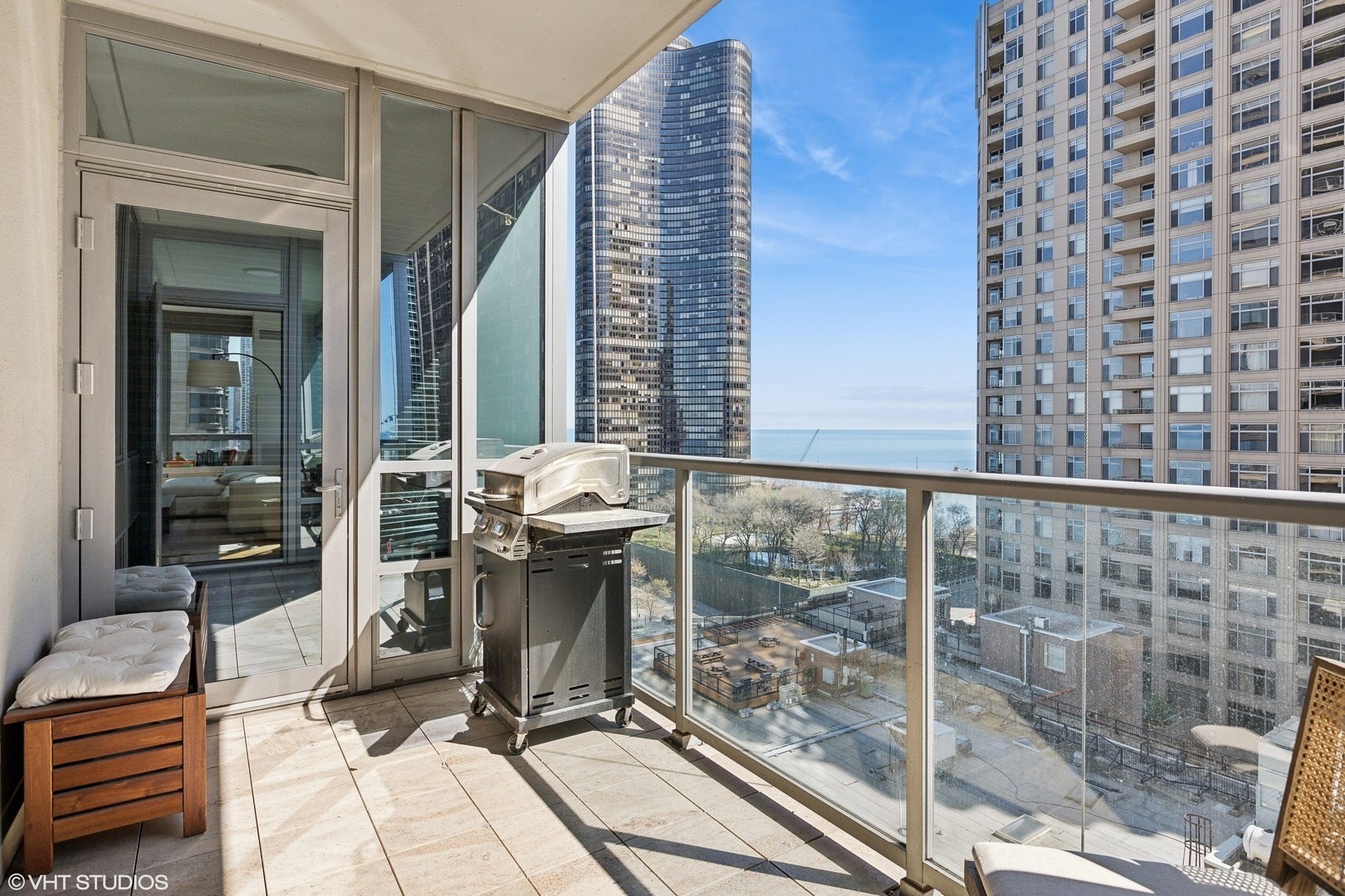 23. 600 N Lake Shore Drive