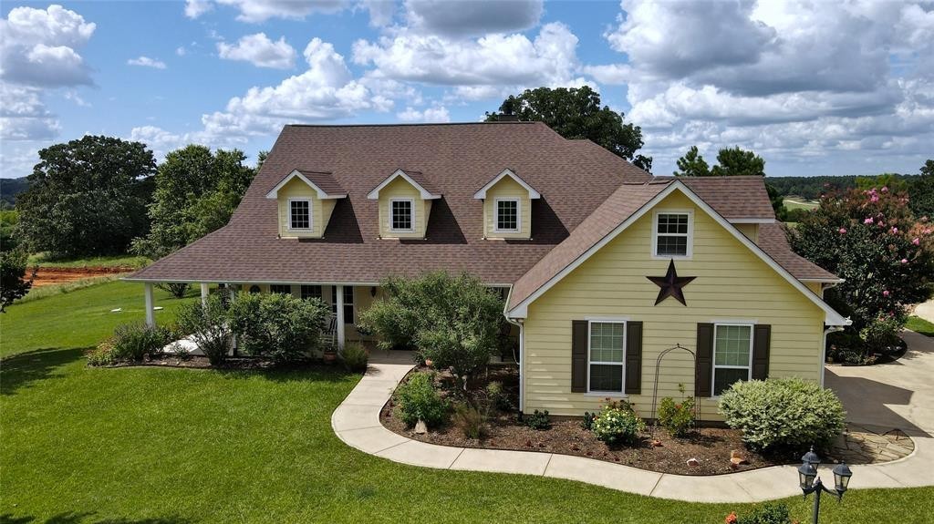 1. 5270 Saddle Ridge Court