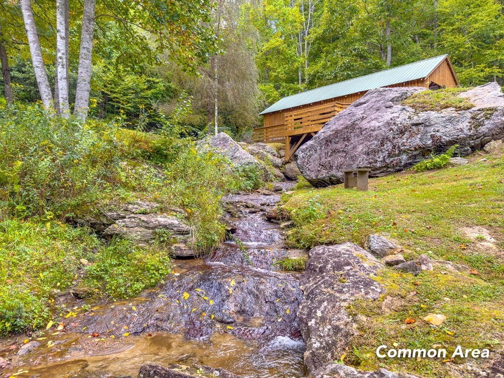 40. Lot 260 Covered Bridge Trl