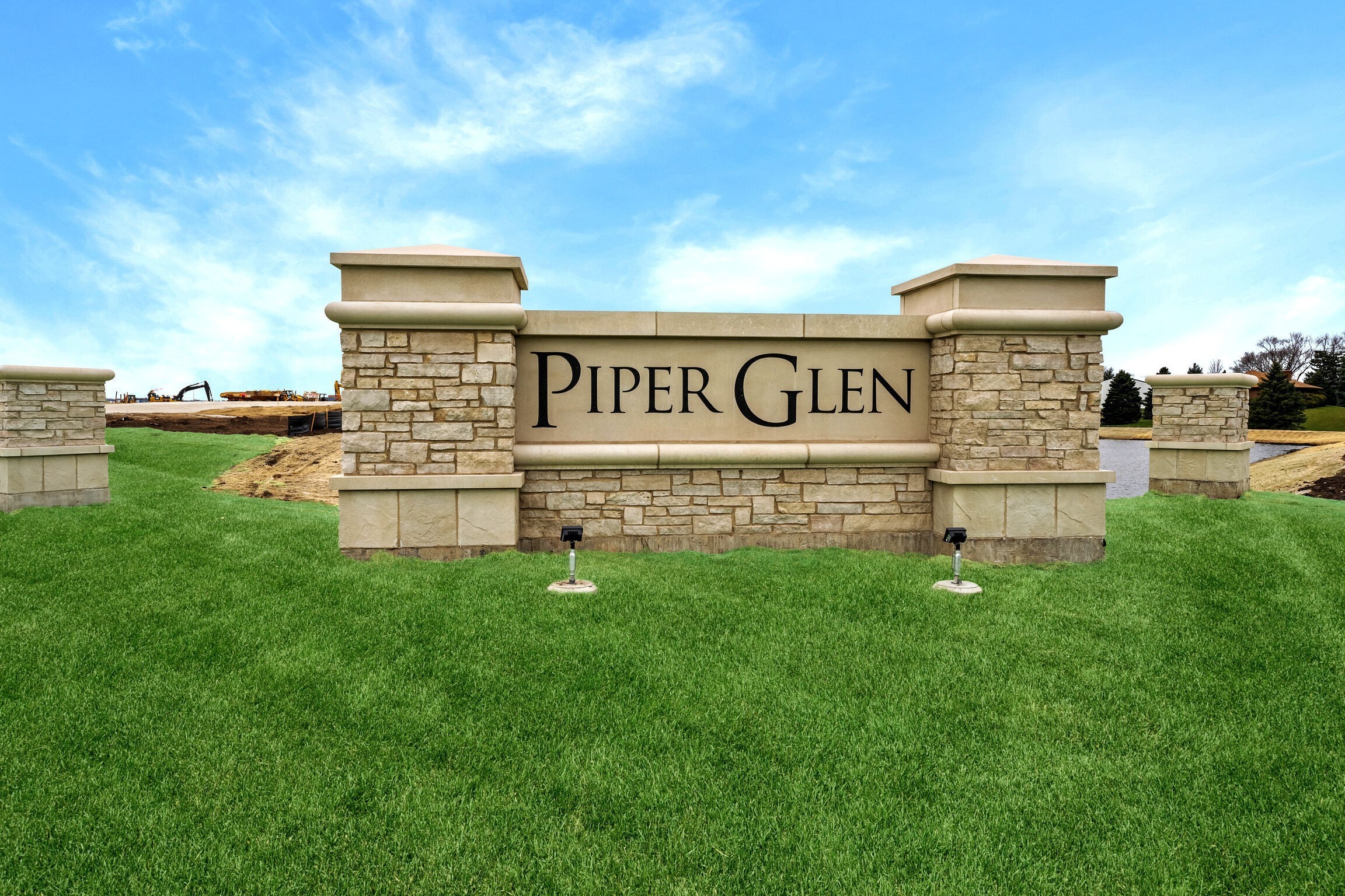 22. 108 Piper Glen Avenue