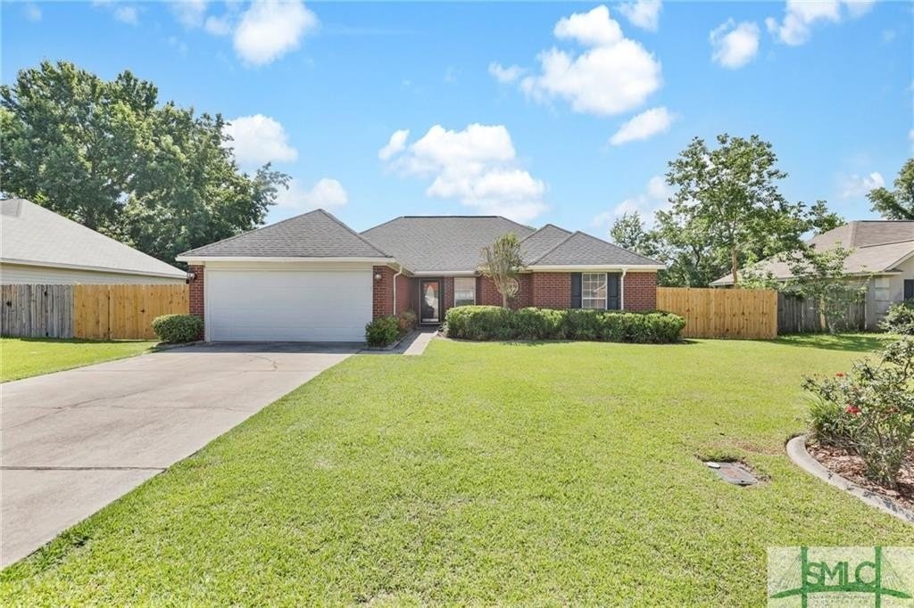 2. 258 Longleaf Circle