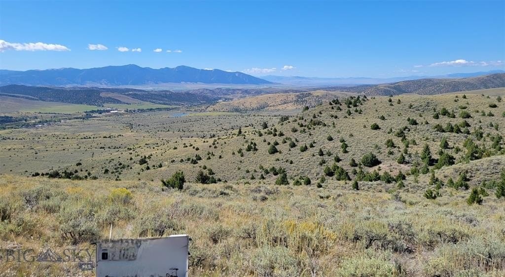 11. 166.96 Acres Private Rd Off Mt Hwy 287