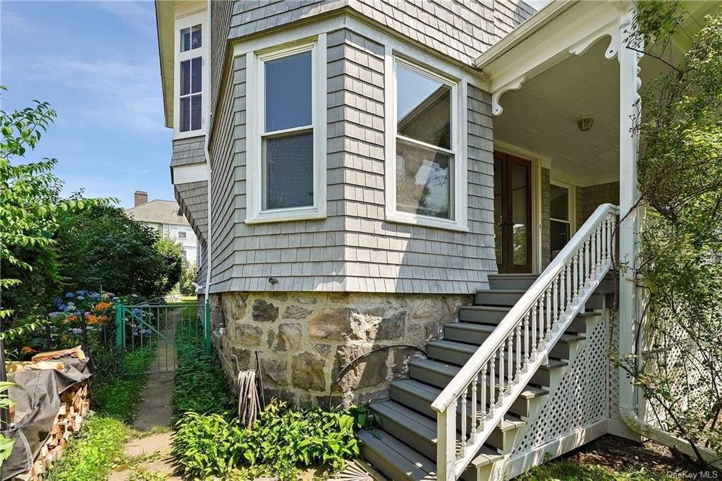 4. 112 Windsor Terrace