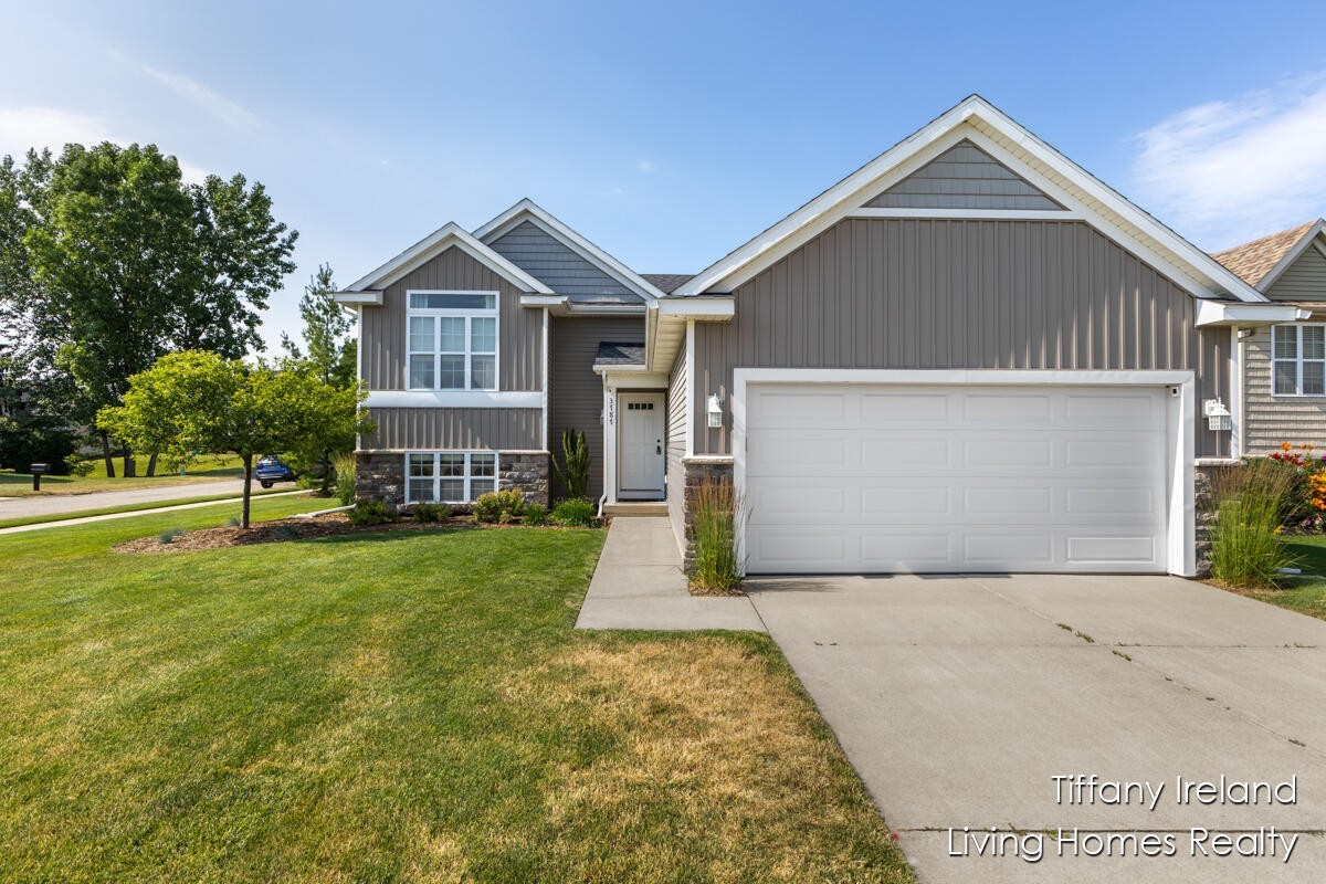 2. 3787 Timberlake Court SE