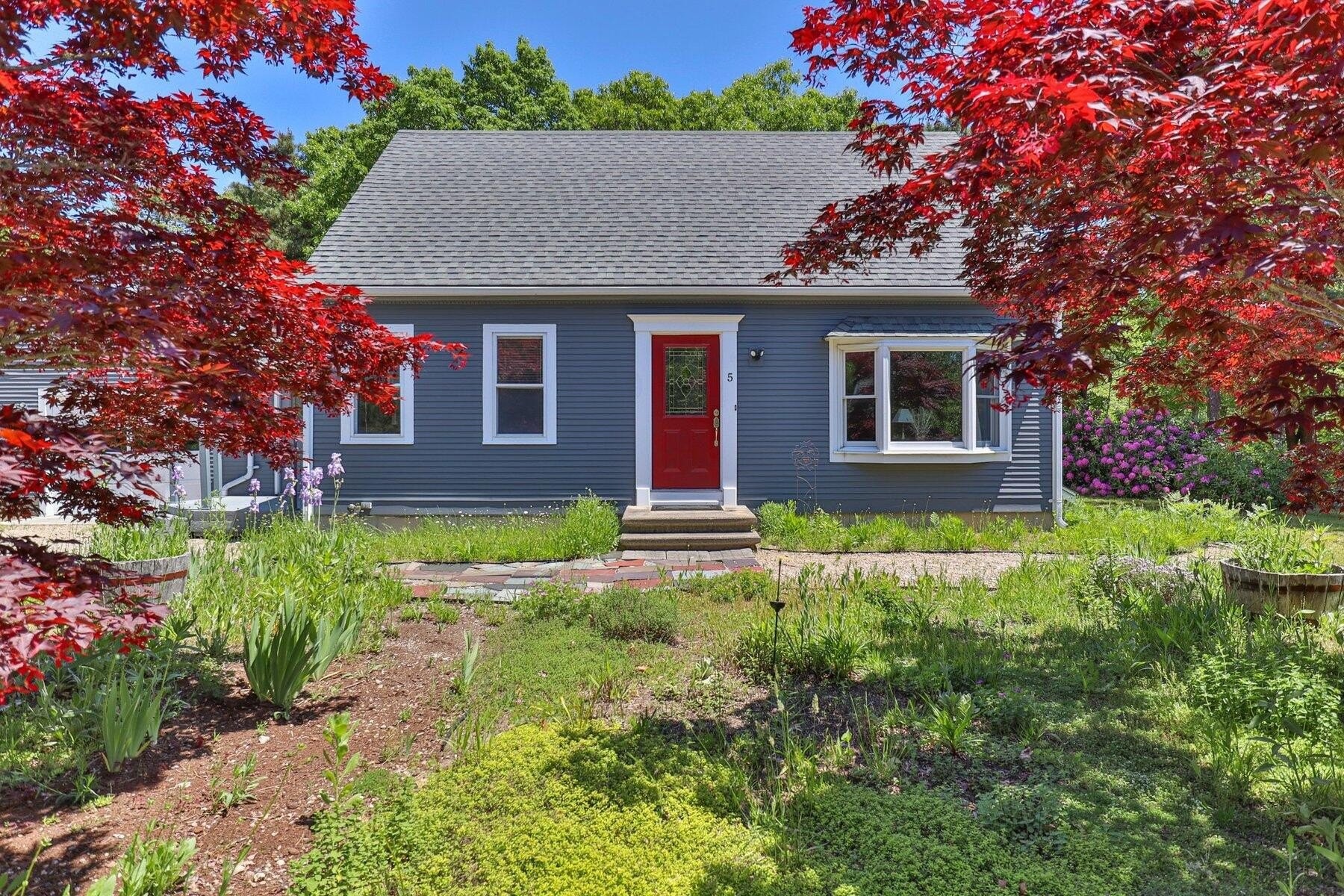 2. 5 Penobscot Way