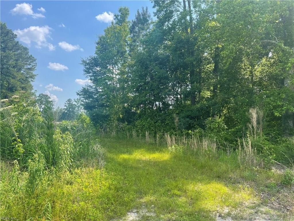 1. 36 Ac Vicksburg Road