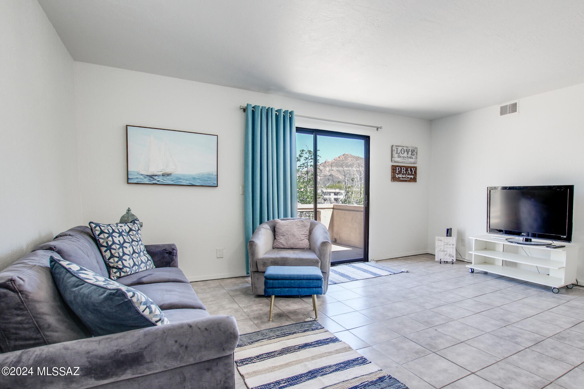 1. 471 W Yucca Court 321