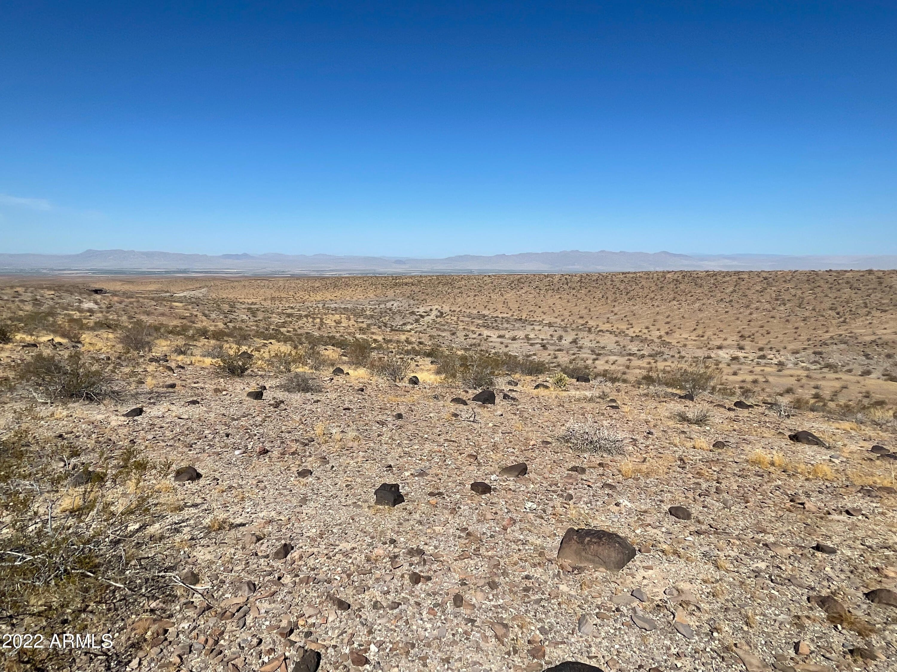 3. 000 282 Acres Mohave Milltown Trail