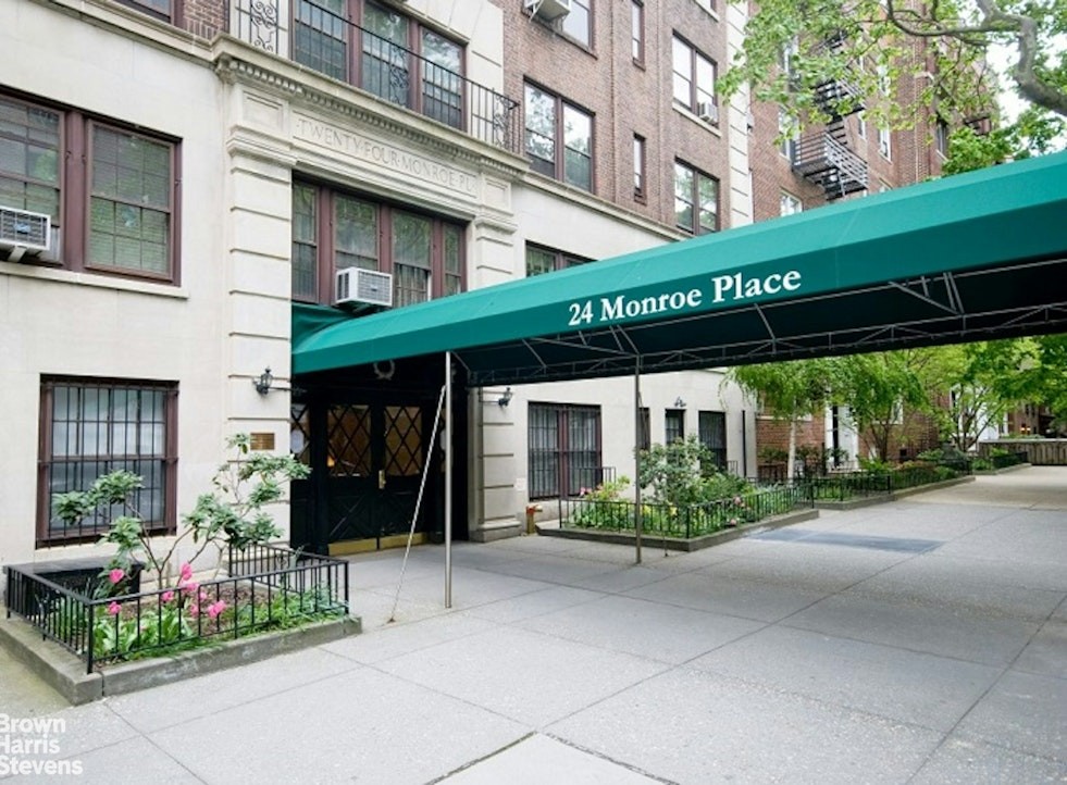 4. 24 Monroe Place