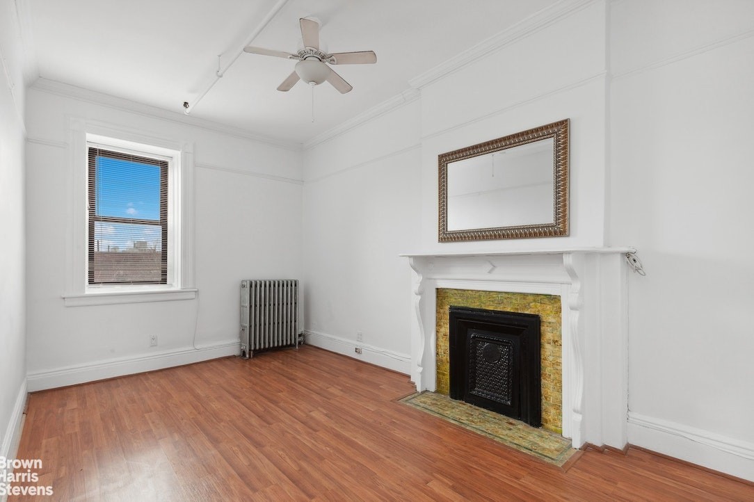 2. 100 Lefferts Place