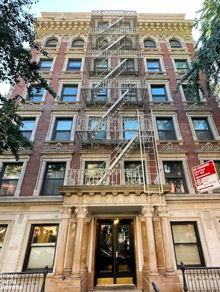 8. 126 West 11th Street