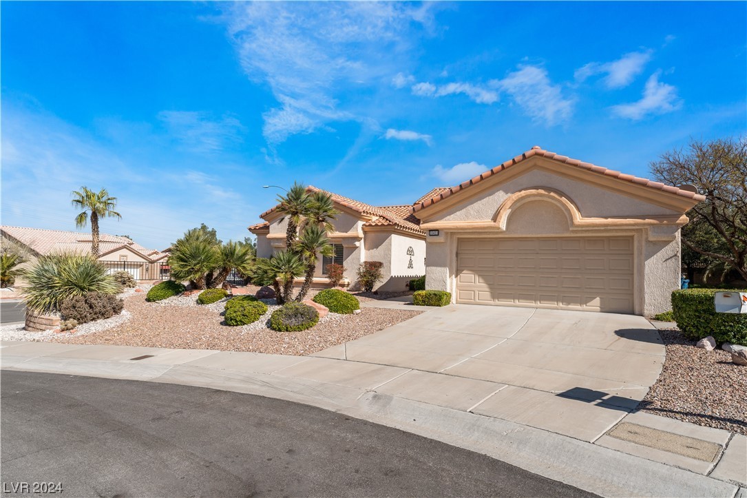 3. 10413 Villa Ridge Drive