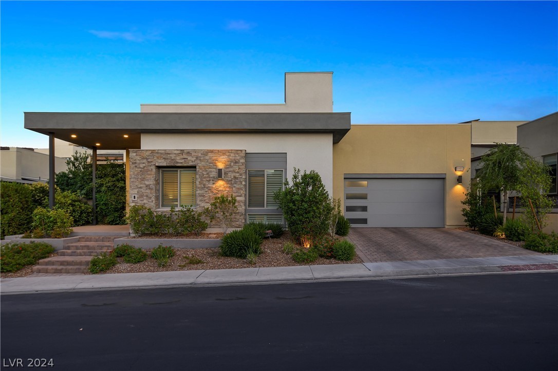 2. 2223 Summit Mesa Lane